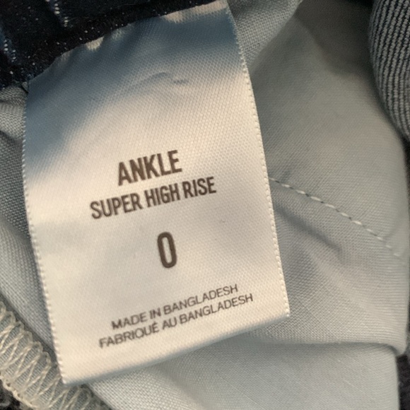 EXPRESS SUPER HIGH RISE ANKLE BELTED PAPER BAG JEANS - Picture 9 of 9